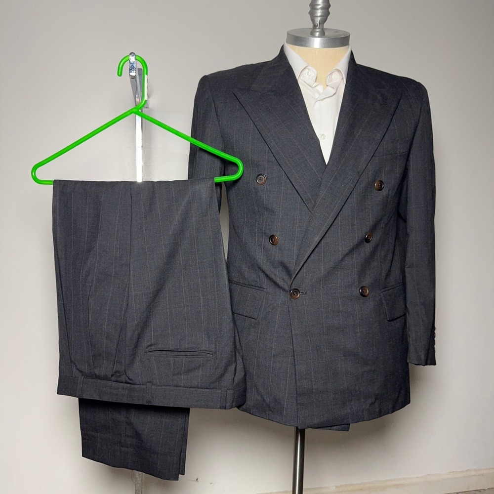 Chaps Ralph Lauren Suit Mens 42R W36 Charcoal Gray Pinstripe Double Breasted